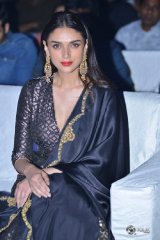 Aditi Rao Hydari at Antariksham Pre Release Event